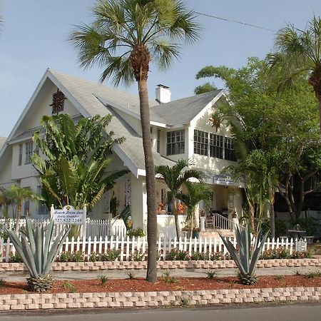 סיינט פיטרסברג Beach Drive Inn מראה חיצוני תמונה