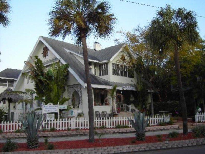 סיינט פיטרסברג Beach Drive Inn מראה חיצוני תמונה